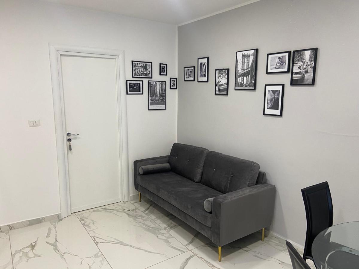 Chic House Apartment Bari Exterior photo